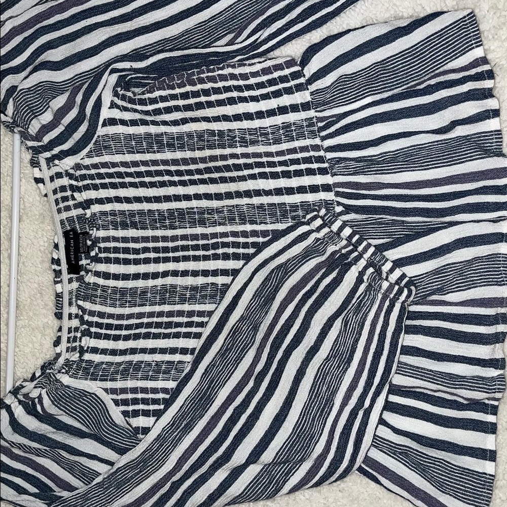 Xs: American Eagle Striped Blouse